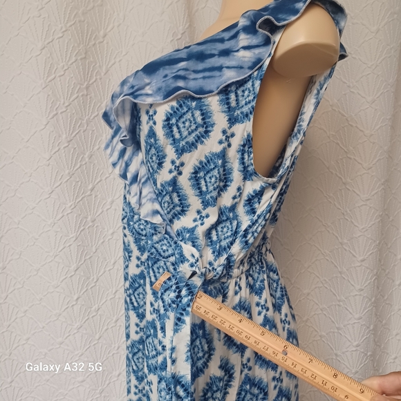 Studio West Women Size  L Blue and White Geometric Midi Dress - Picture 9 of 15